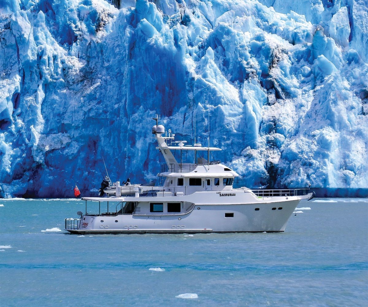 Nordhavn 60 exterior profile on the water, image 01
